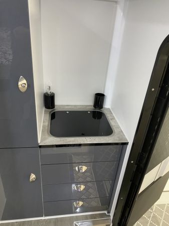 2023 Swag SCT13-D Hybrid Caravan image