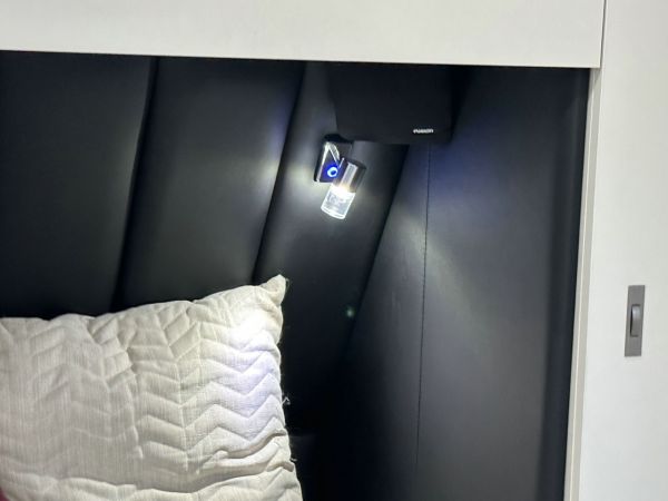 2025 Lotus Trooper Tr21Cl Caravan 21' image