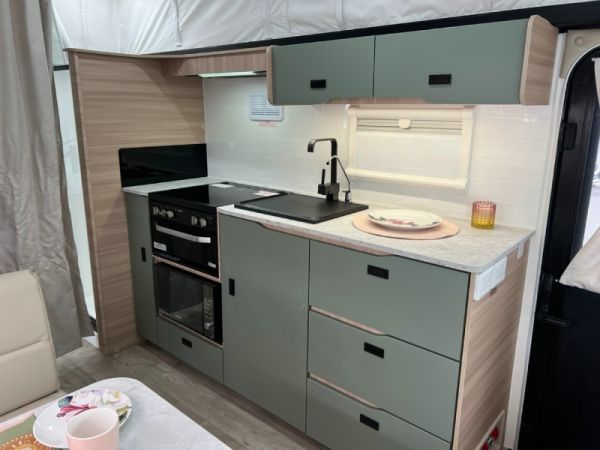 2025 Jayco Discovery Pop Top 16.67-5.OB.DY-MY25 image