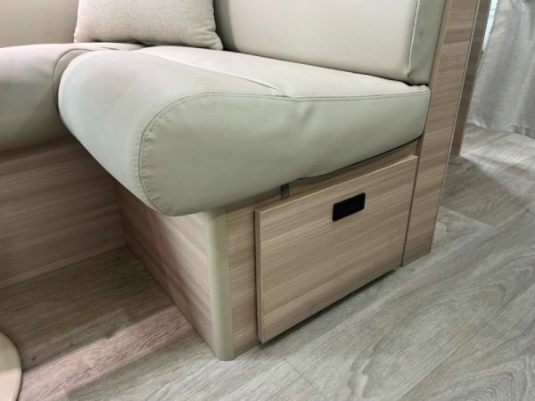 2025 Jayco Discovery Pop Top 16.67-5.OB.DY-MY25 image