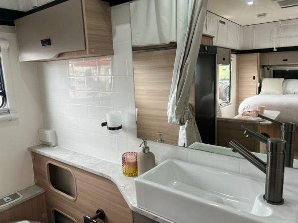 2025 Jayco Discovery Pop Top 16.67-5.OB.DY-MY25 image