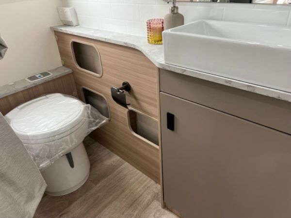 2025 Jayco Discovery Pop Top 16.67-5.OB.DY-MY25 image