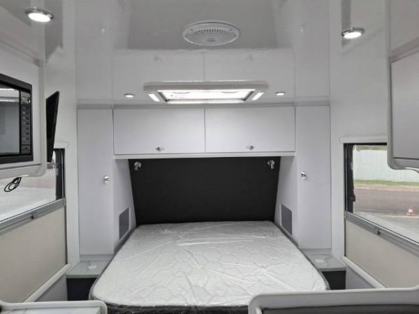 2025 Newgen Caravans Ngc 19 Off Road Caravan OFF ROAD image