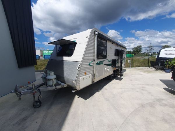 2013 Coromal Element Caravan 632S image
