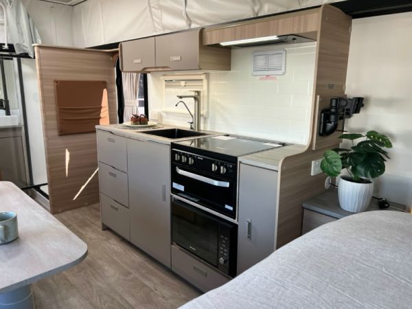 2025 Jayco All Terrain Pop Top 17.55-8.AT-MY25 image