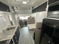 Image for 2024 Winnebago Kirra 5