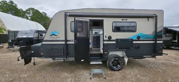 2021 Snowy River Src-18 A/T Caravan 17' CAFE SEATING image