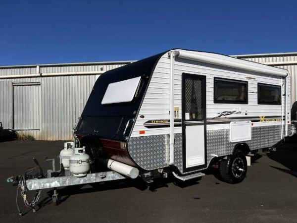 2012 Crusader Xcountry Caravan image