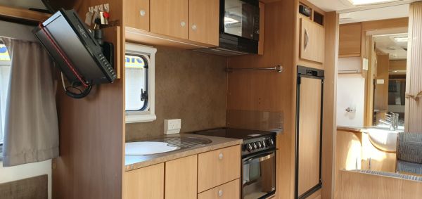 2014 Jayco STARCRAFT Caravan image