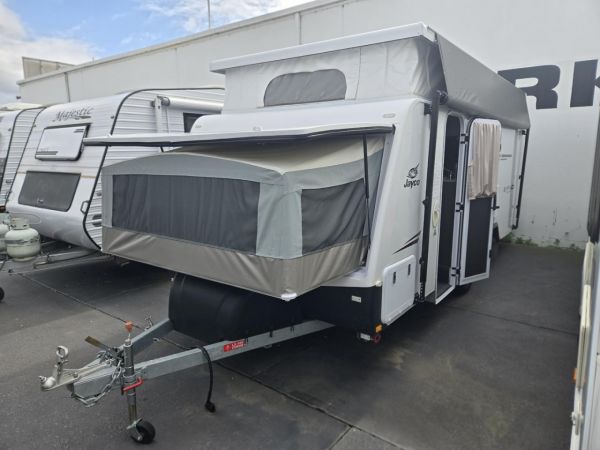 2021 Jayco Expanda image