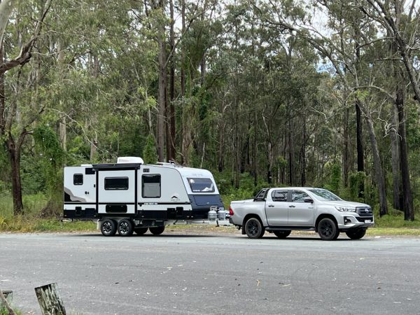 2023 Snowy River Src-21S Slide Out Semi Off Road Caravan image