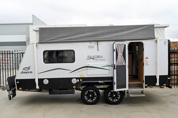 2015 Jayco Journey Outback Caravan image