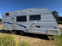 Image for 2013 New Age Manta Ray 18ER Caravan 2
