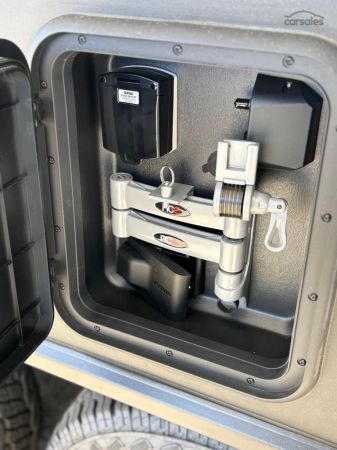 2025 Royal Flair DESIGNER SERIES image