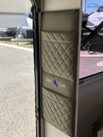 2025 Royal Flair DESIGNER SERIES image