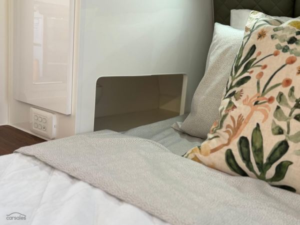 2025 Royal Flair DESIGNER SERIES image