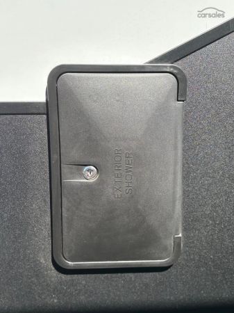 2025 Royal Flair RAZOR XT image