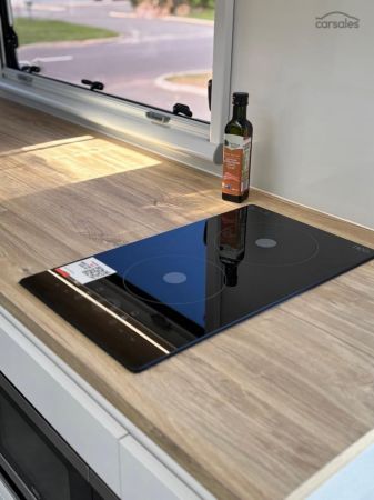 2025 Royal Flair RAZOR XT image