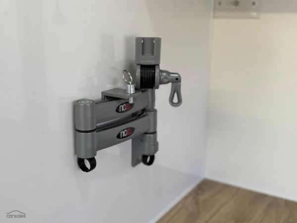 2025 Royal Flair RAZOR XT image