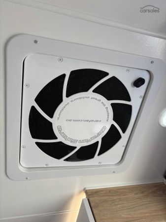 2025 Royal Flair RAZOR XT image