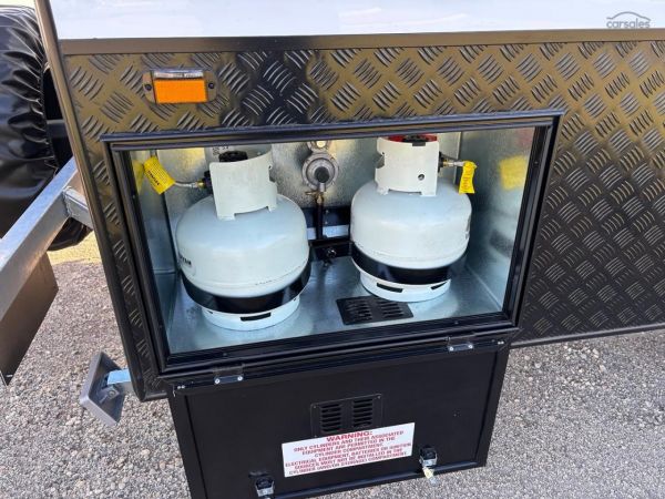 2025 Royal Flair PIAZZA image