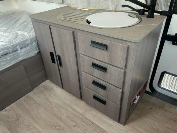 2025 Jayco Penguin Camper Trailer OB.CP-MY25 image