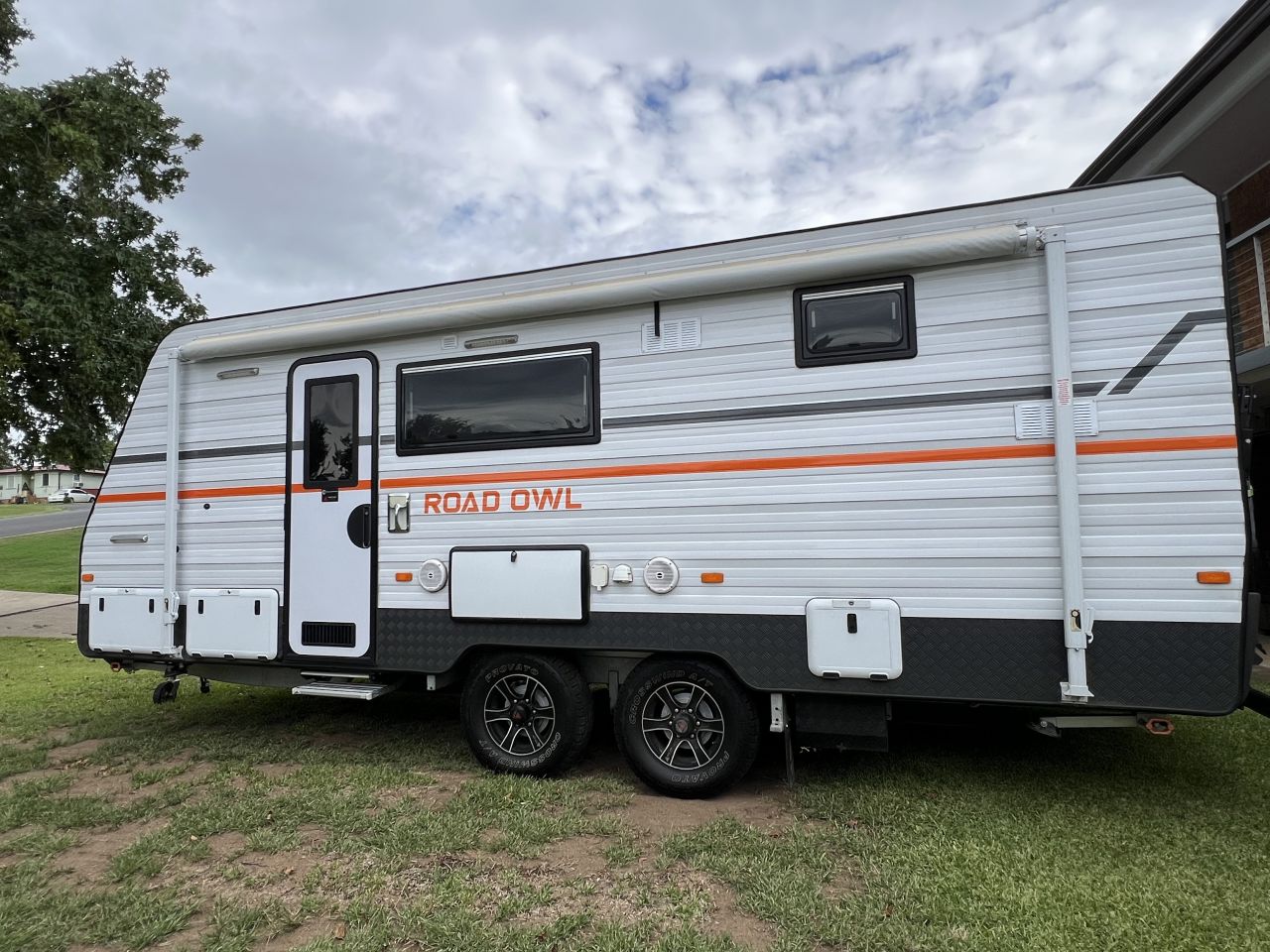 Image for 2022 New Age Road Owl Ro19Be Caravan 0
