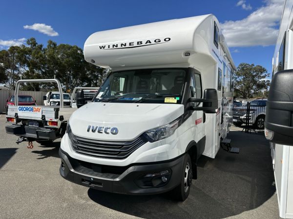 2024 Winnebago Iluka Single Beds Motorhome image