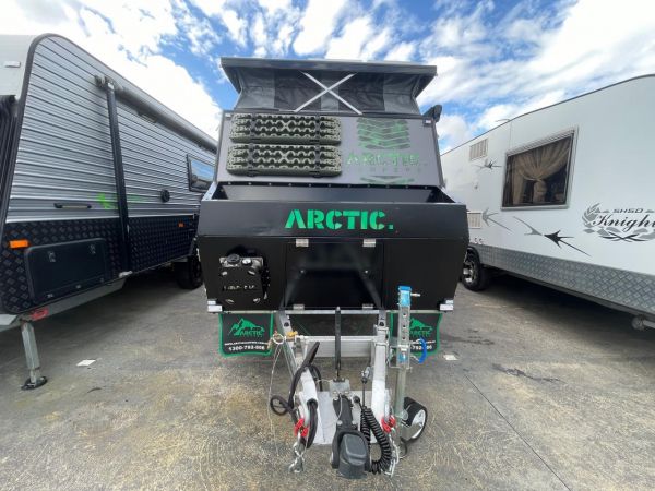 2024 Arctic Campers Frost 15 Bunk Extreme image