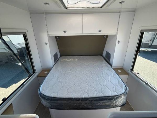 2025 Newgen Caravans Ngc 19 Off Road Caravan OFF ROAD image