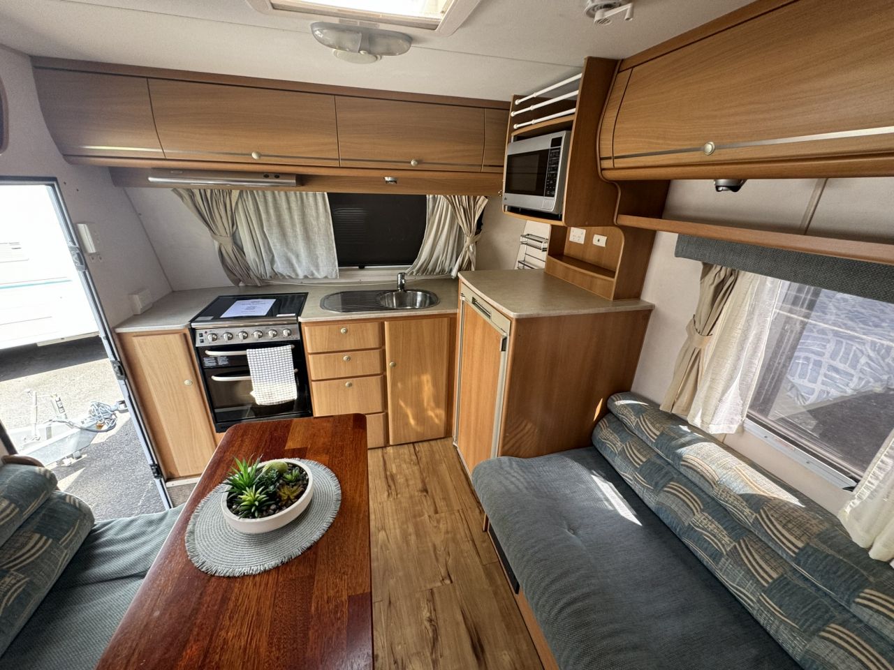 Image for 2008 Jayco STERLING Caravan 1