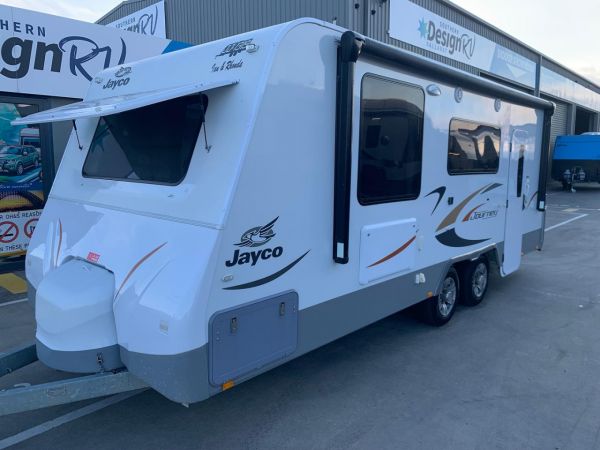 2019 Jayco Journey 19.61-2 image