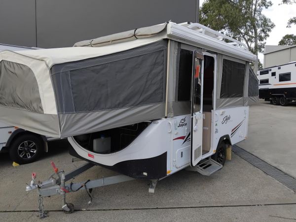 2021 Jayco Eagle Touring Family Camper with Two Expander Beds image