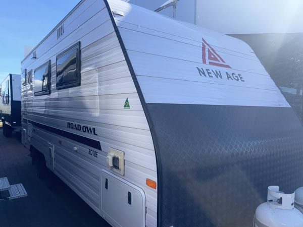 *** Reduced Price *** 2019 New Age Road Owl 18 BE Caravan image