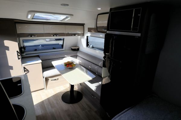 2025 Avan Aspire Caravan 499 image