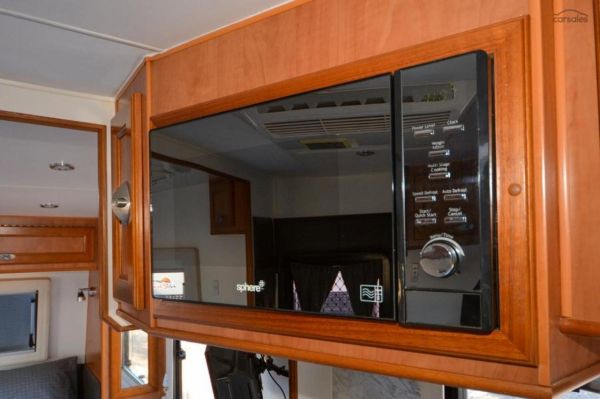 2015 JB Caravans Dirt Roader image