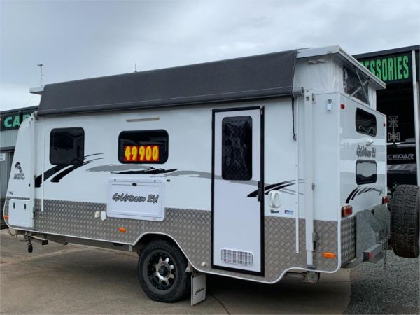 2017 GOLDSTREAM RV 1760 Panther Caravan image