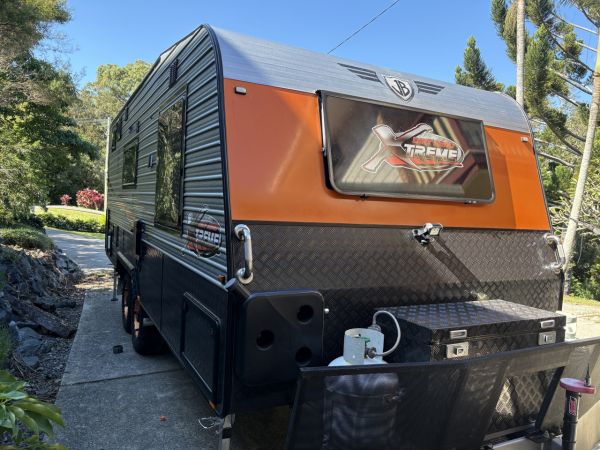 2017 JB Caravans Dirt Road Extreme Caravan image