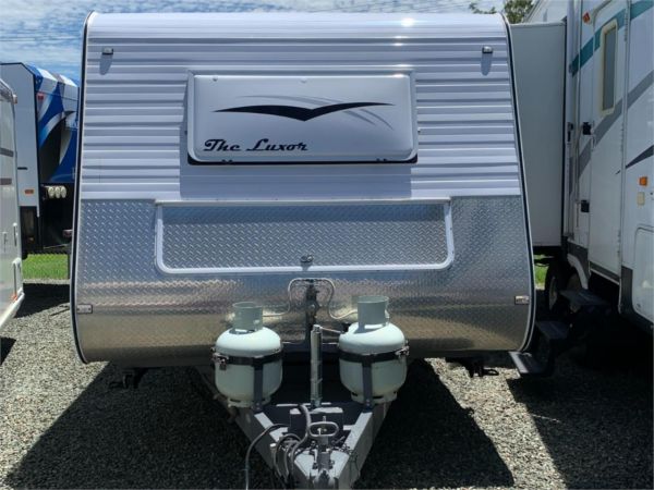 2014 EMPIRE Luxor Caravan image