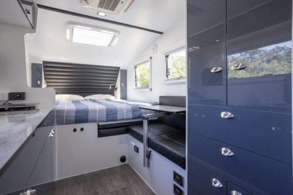 2023 Swag SCT18 Double Bunk Off Road Caravan image