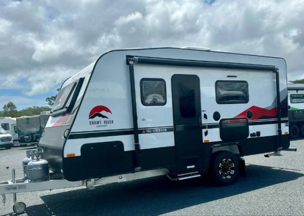 2025 Snowy River Src17 Caravan L SHAPE SEATING image
