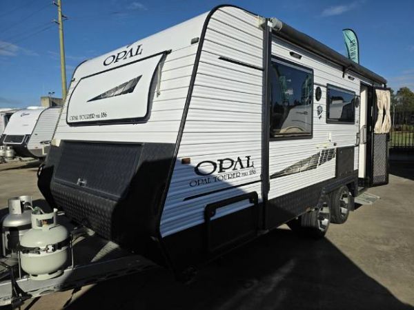 2017 Opal Tourer MK186 186 MK image