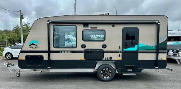 2025 Snowy River Src19 Caravan CAFE SEATING image