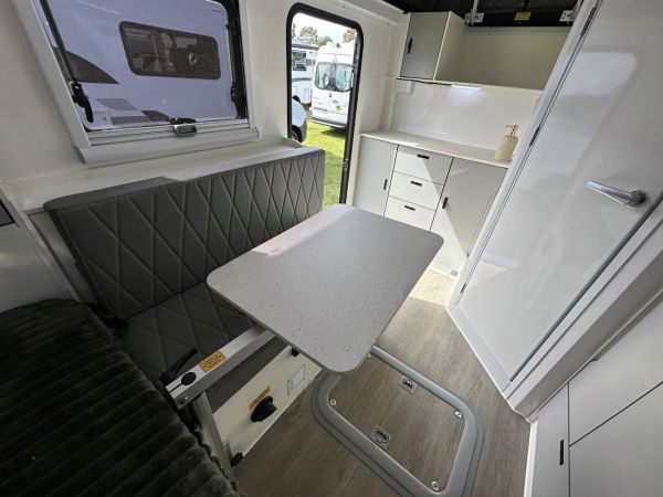 2025 Windsor Rapid 13 Pop Top image