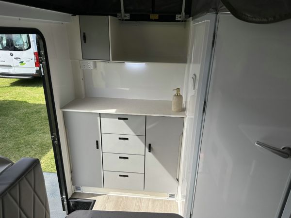 2025 Windsor Rapid 13 Pop Top image