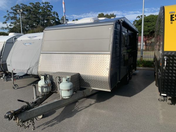 2016 Explorex Abrolhos 5.9M [Single Beds] Caravan 5.9M image