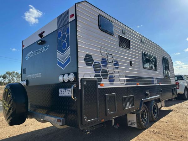 2019 Hurricaine Endeavour Semi Off Road Caravan image