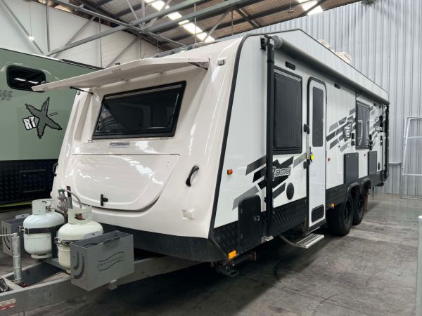 2020 Roma ELEGANCE Caravan image