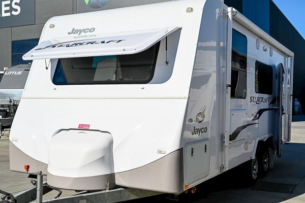 2015 Jayco Starcraft 19.61-2 Caravan image