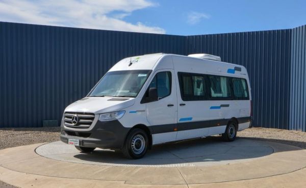 2021 Kea Nomad M700 2 + 1 Berth image